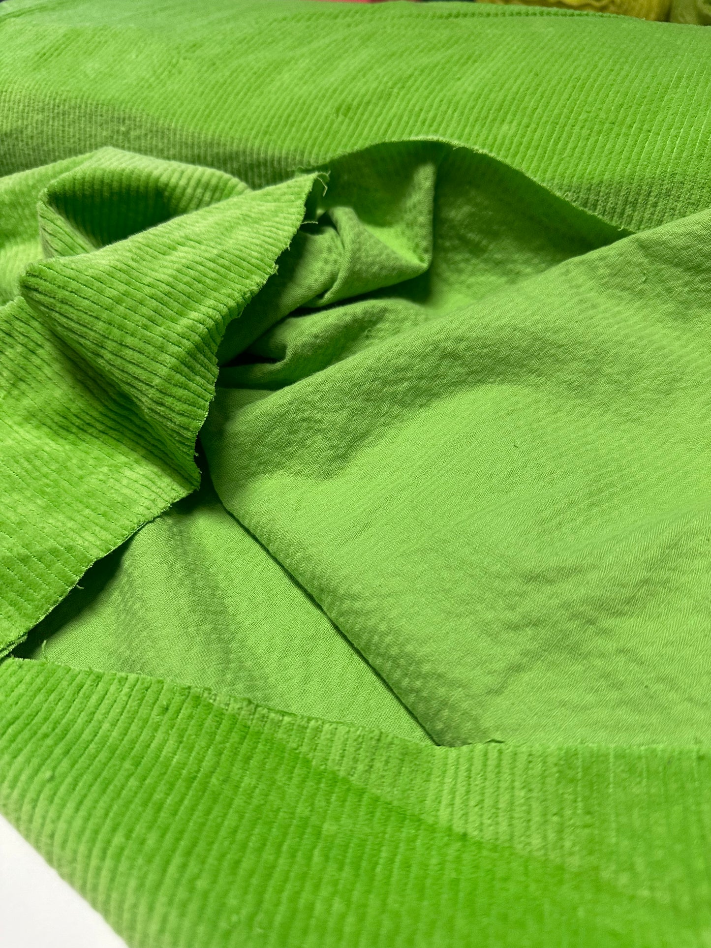 Stretch Cord Uni Apple